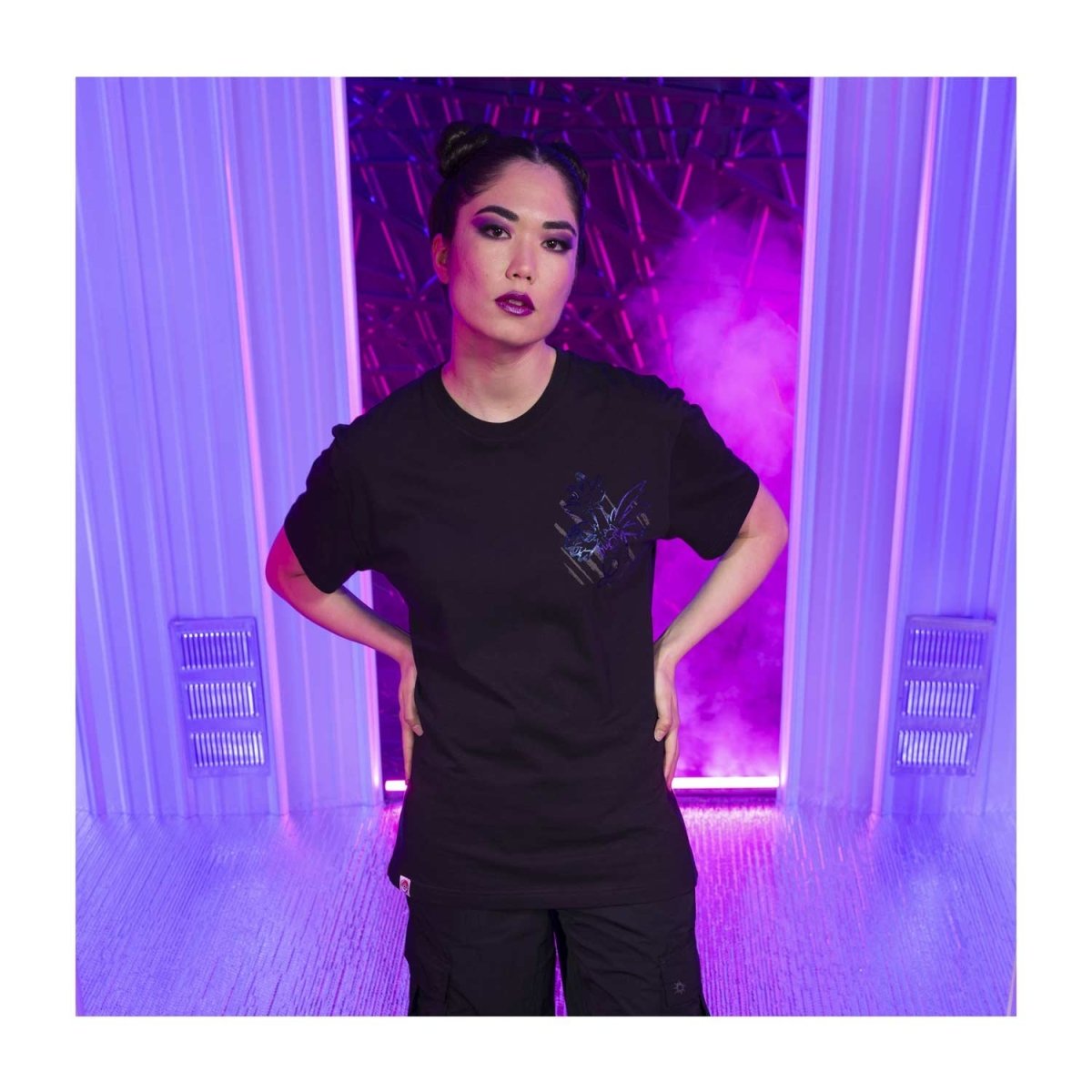 Hydreigon Powerhouse Pokémon Sleek Black T-Shirt - Adult | Pokémon ...