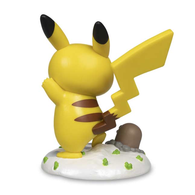 a day with pikachu figures